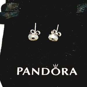 Elegant PANDORA 925 Silver Floral Mother of Pearl New Stud Earrings, Very Cute!
